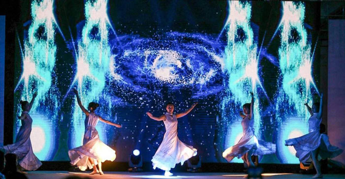 怎么規(guī)劃晚會策劃上的節(jié)目表演？